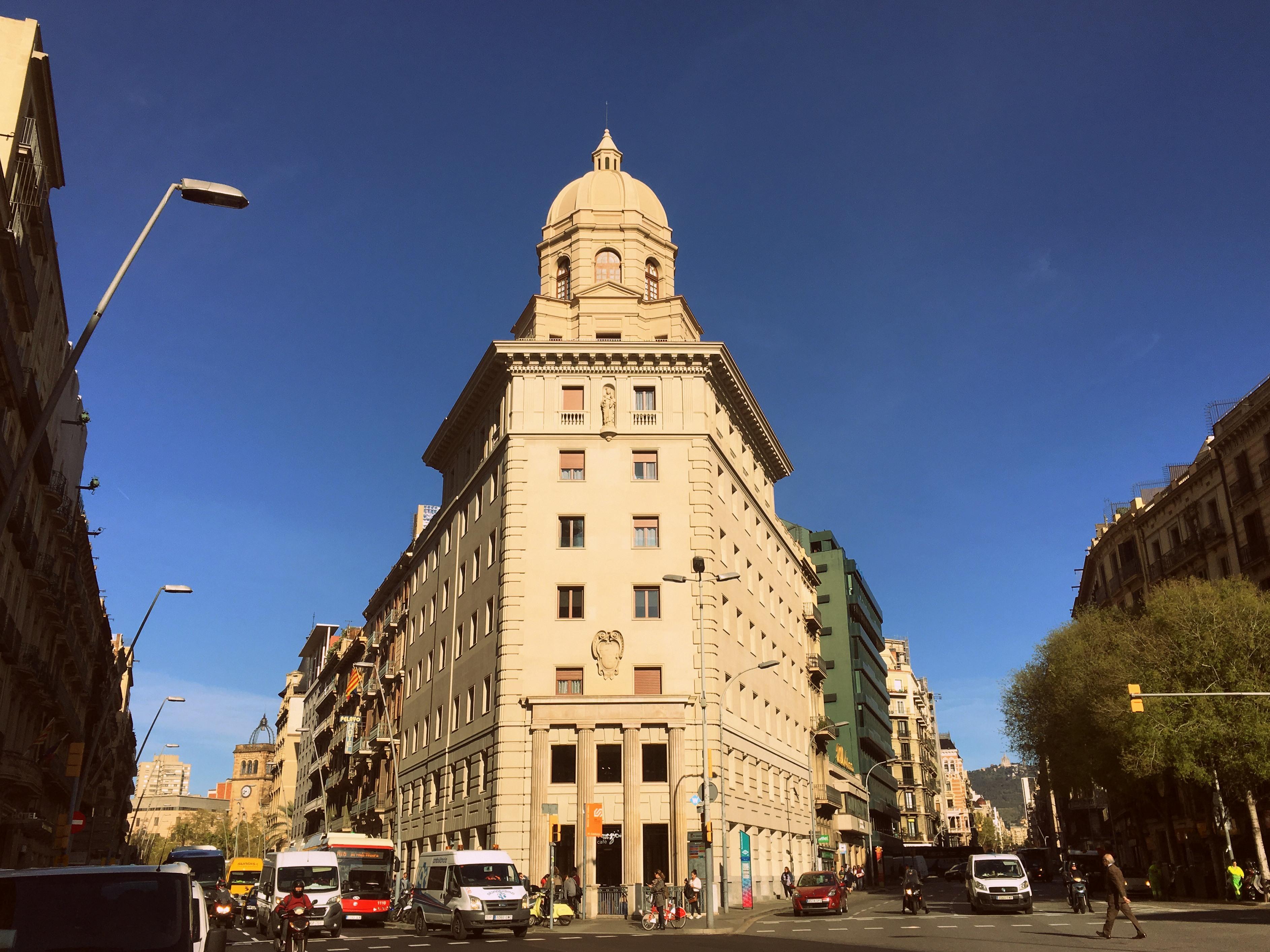Amister Apartments Barcelona Exterior photo